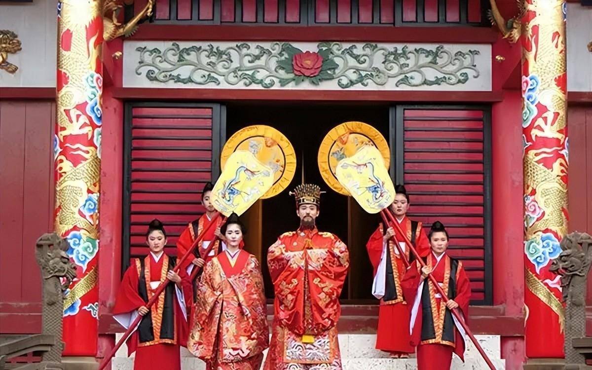 琉球不等于冲绳,中国是时候,应该把琉球写回历史教科书里面了_日本