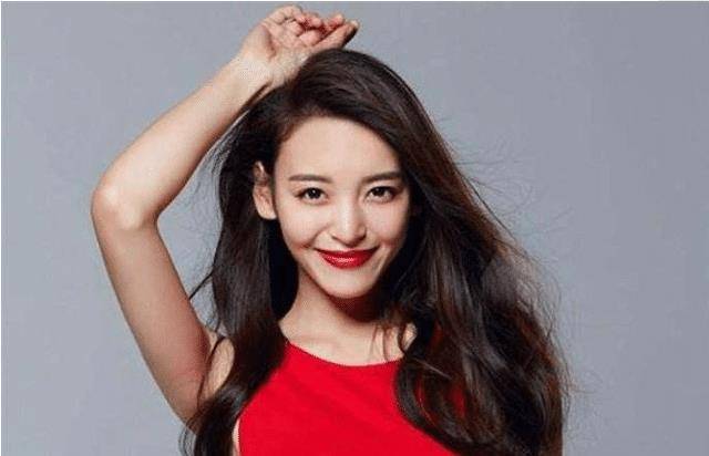 金晨,被张艺谋邀请参加北京奥运,在《完美伴侣》中被吐槽_尤靖茹_李玉