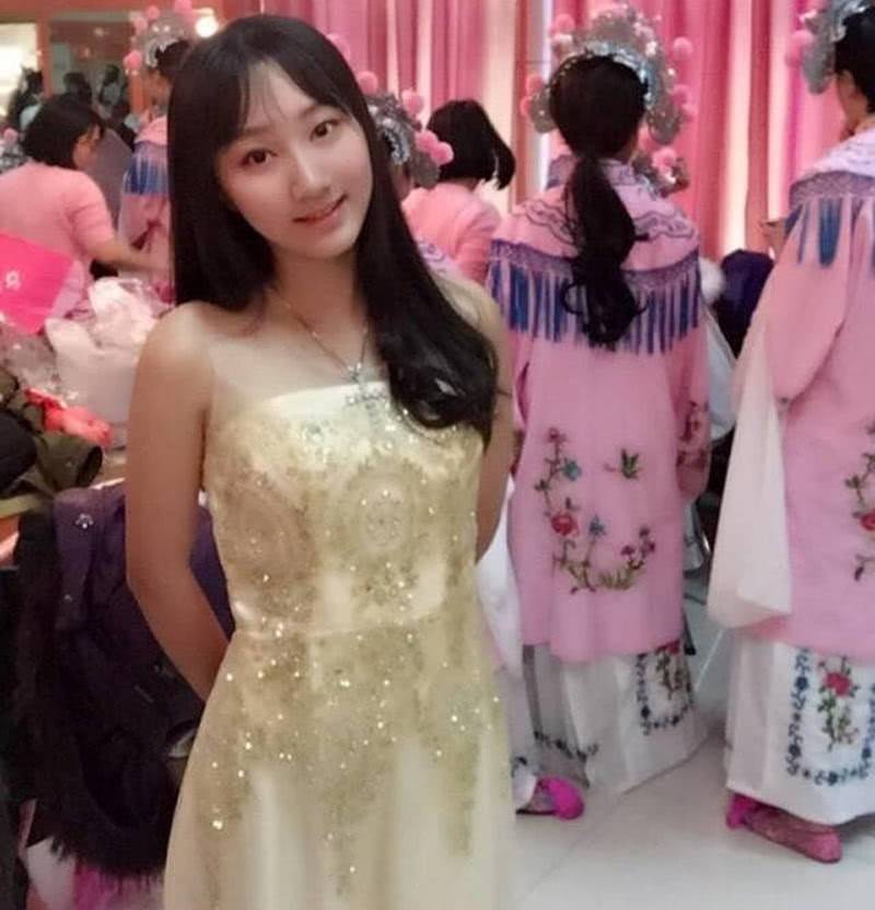 云飞前妻高玥:老公成名后和她离婚,如今带着女儿有了新生活