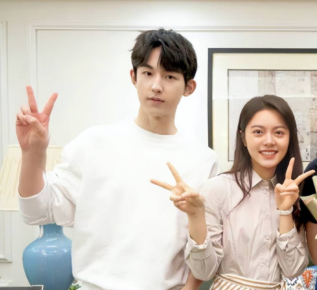 赵今麦郭俊辰开启恋爱副本,粉丝:期待了_高中生_印象_和林