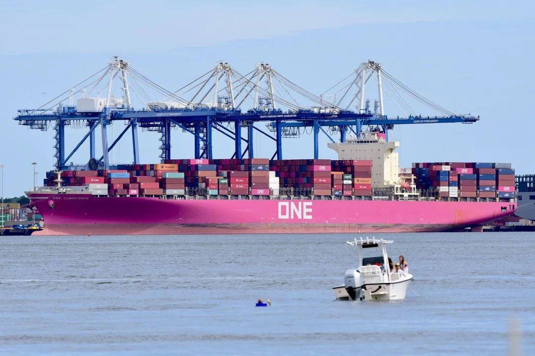 航行中断one一集装箱船船员确诊靠泊上海日期受影响