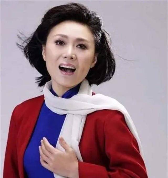 吴琼比老公大15岁,尽管没有孩子,生活低调又幸福_阮巡_严凤英_戏曲