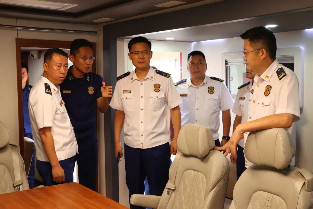 山西省消防救援总队政治委员杨守成深入吕梁开展调研指导工作