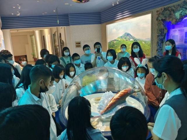 一场别样的科普旅行 2022海信冰箱“读书看海观世界”启动-家电圈官网