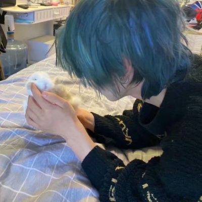 很酷很飒的炫酷男生头像山高水远为你而来