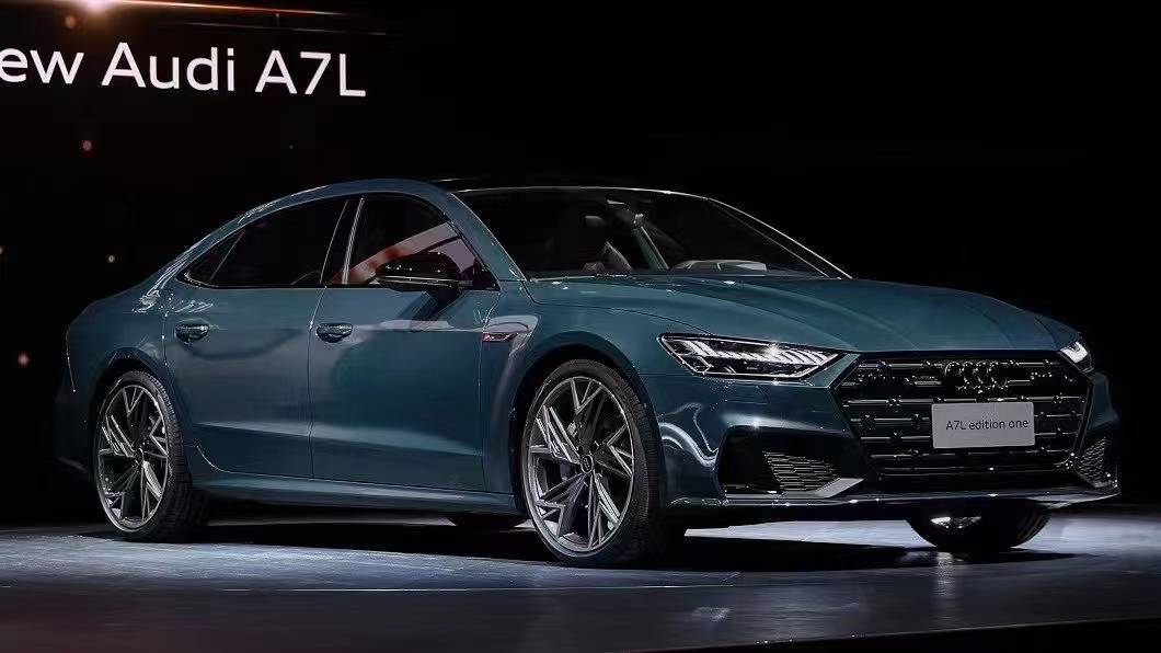 奥迪原厂漆同款颜色,lb改色膜原厂漆青山黛-全球限量1000台车型_搜狐