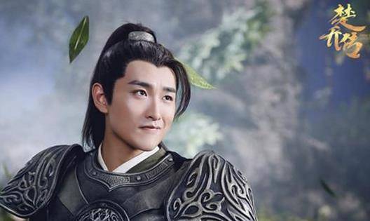 直到王彦霖出演了赵丽颖主演的《楚乔传》,他饰演宇文朔一角,因为这个