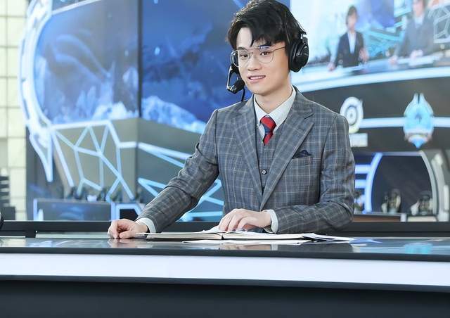嘴强王者kpl解说瓶子加入ks首秀,亲自加入大神solo,还有好礼送_游戏