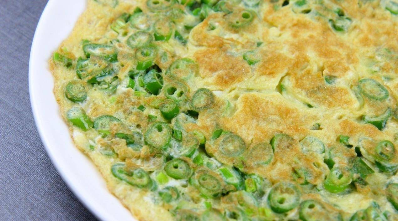 厨师长教你做尖椒跑蛋,鸡蛋裹在尖椒上,不松散不夹生_阿飞_一面_辣椒