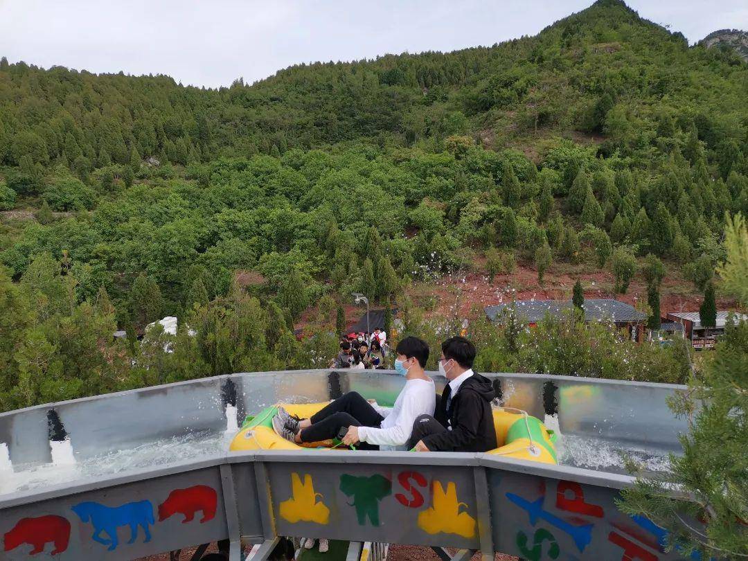 芳子大佛山丛林漂流地址:济南市仲宫街道老庄村(导航"青铜山大峡谷"