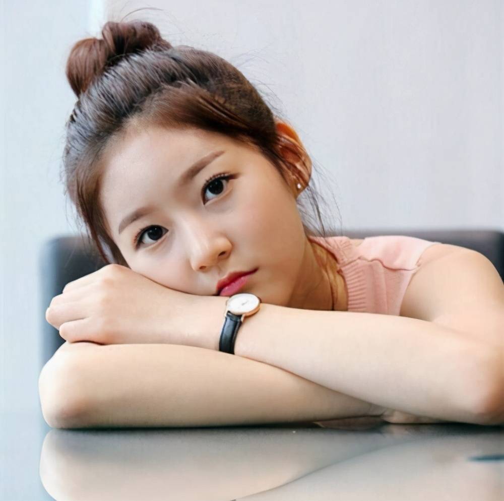 9岁作为童星出道,10岁就与元斌搭戏,如今她在圈中混的如何呢_金赛纶