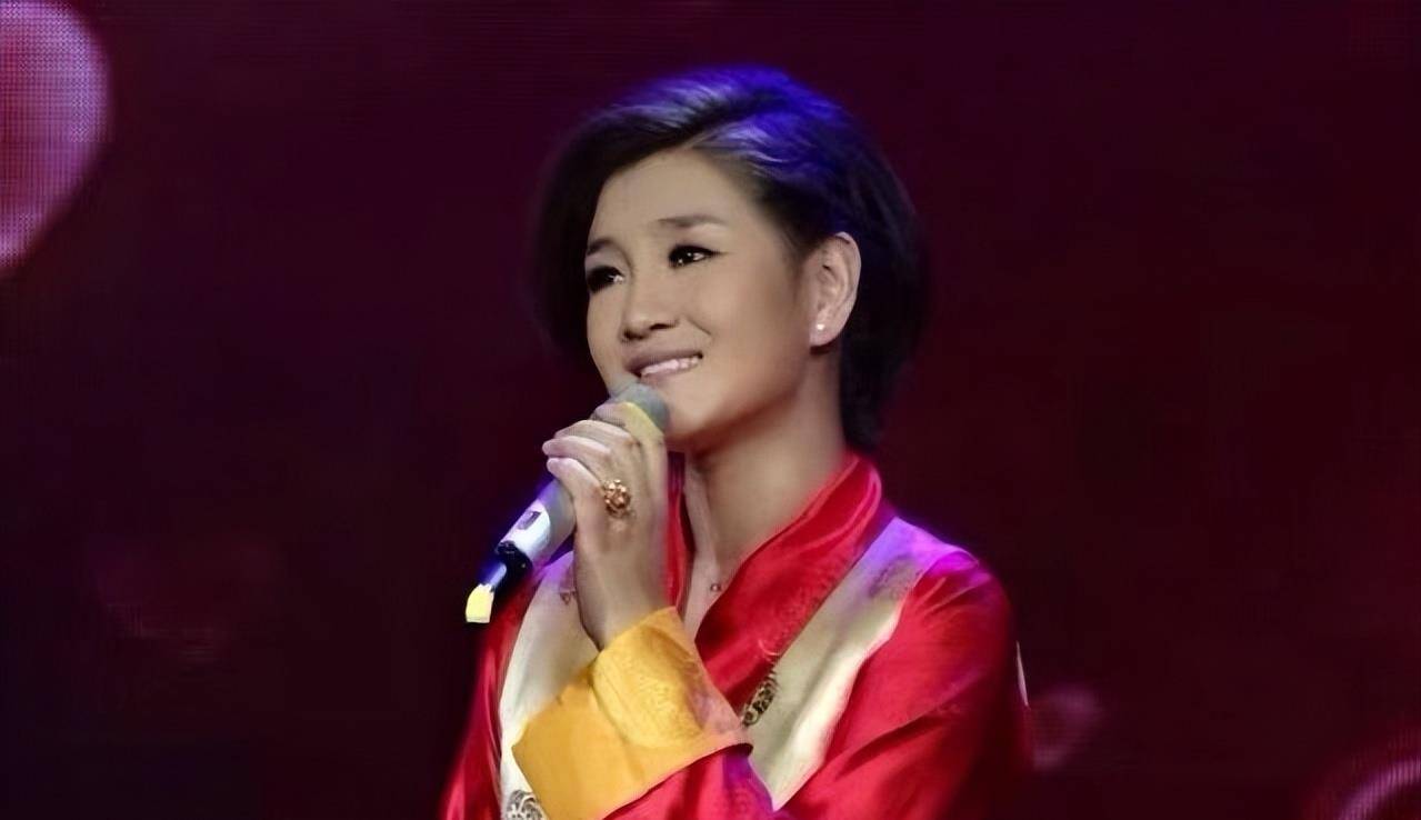 "会",他听说江阳卓玛嗓音独特,是歌手的好人选.