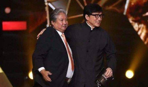 洪金宝只收了两个徒弟,一个是彭于晏,一个混娱乐圈半生却无人识_成龙