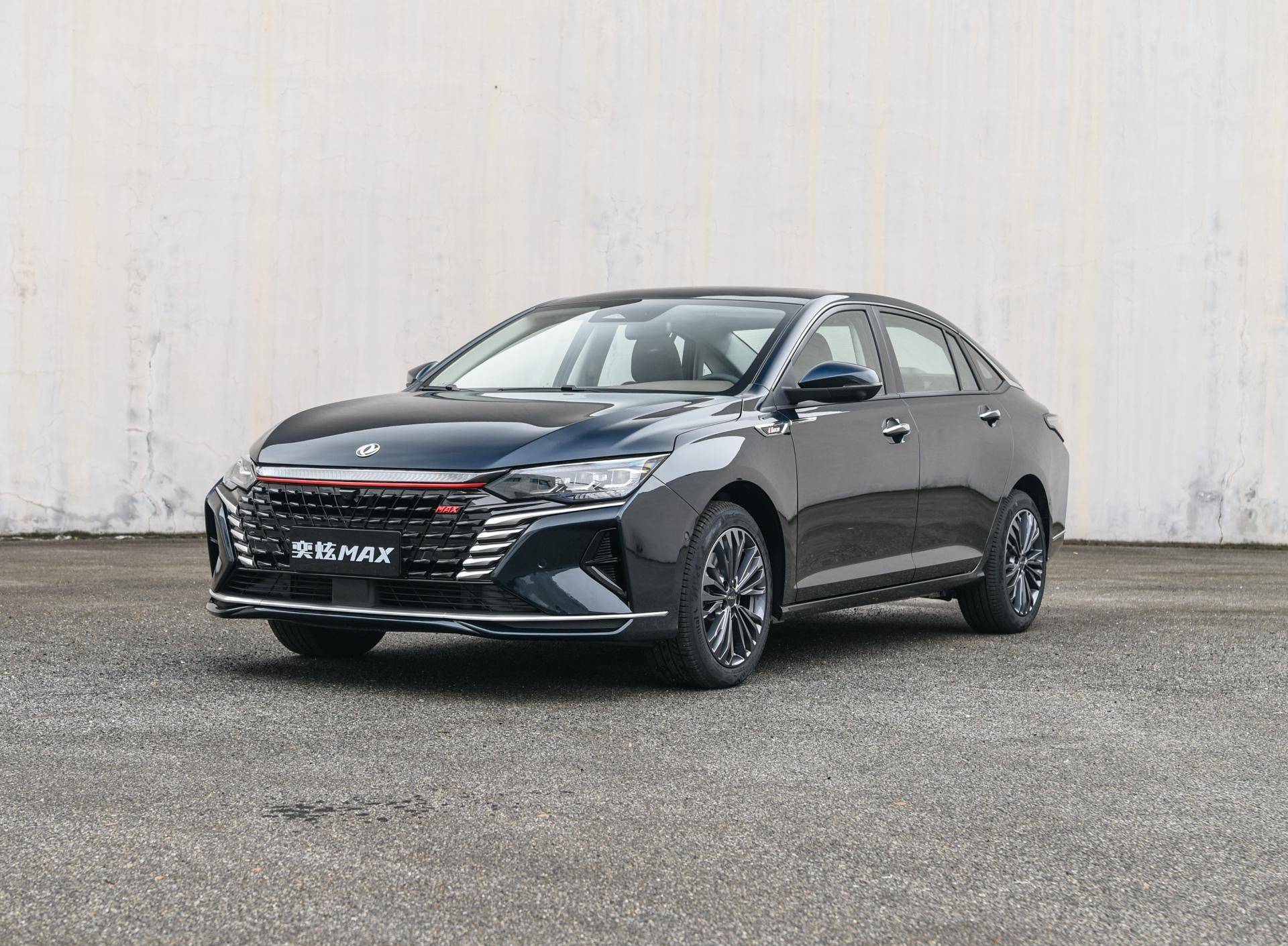 39万元 东风风神奕炫max新增车型上市 配置小幅调整_搜狐汽车_搜狐网