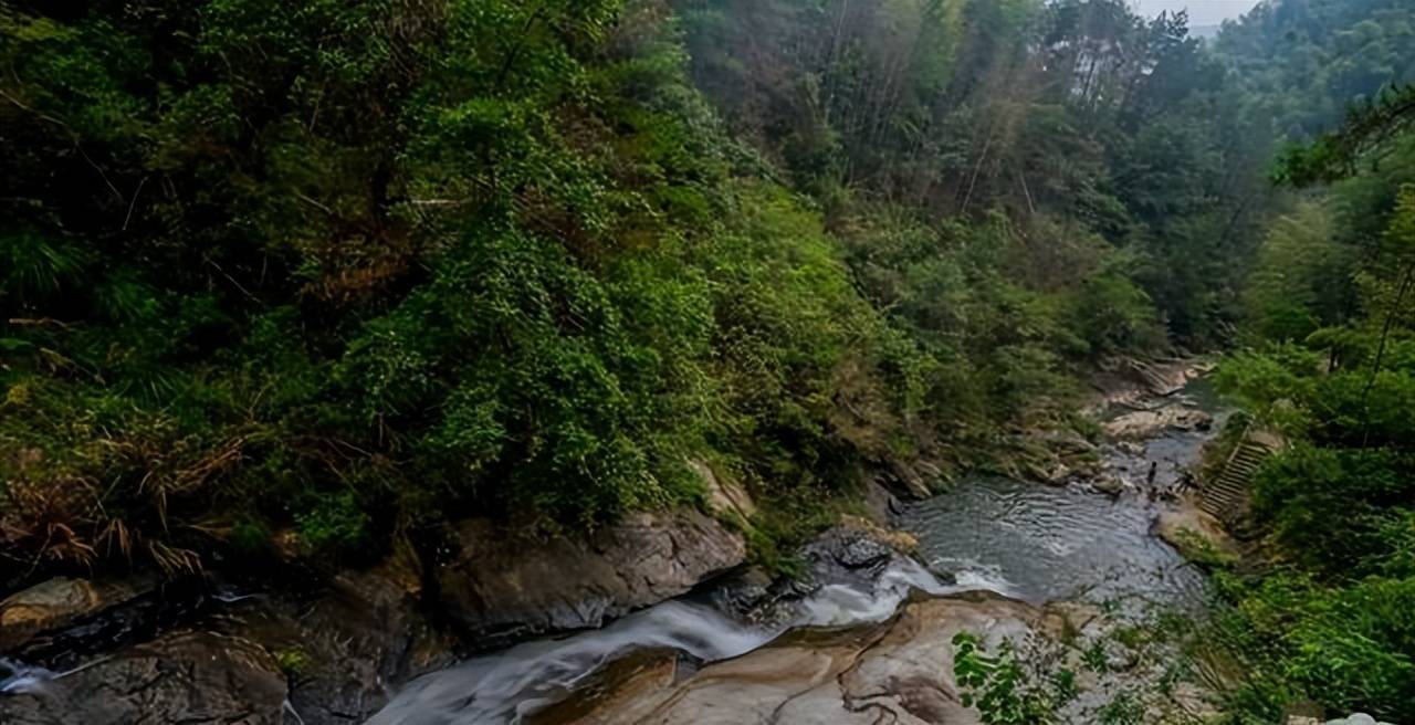 安徽有两个峡谷，都知道它们的主景区，独立成景区却鲜为人知