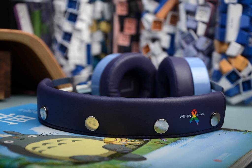 自由组合、官方煲机，魔尼悉比Rainbow模块化耳机开箱体验