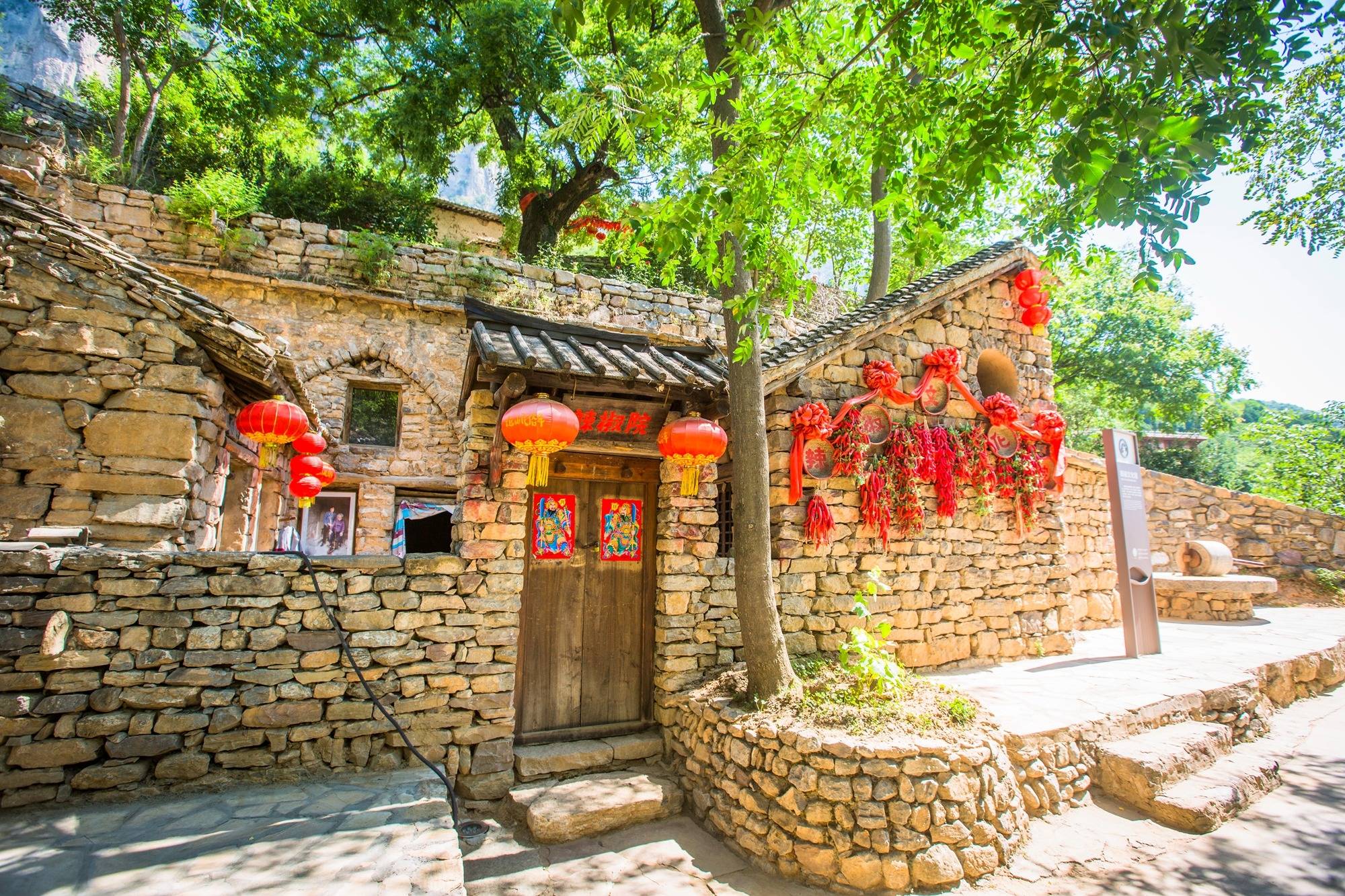 山西临汾塔尔坡古村落，历史悠久，这里有充满乡土气息的民俗风情