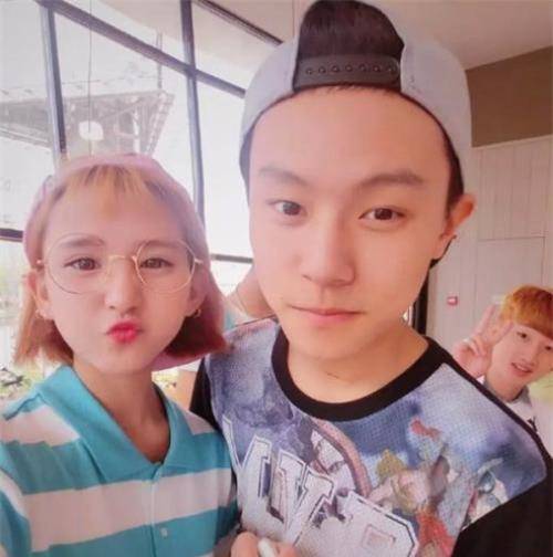 《变形记》,回家拿几十万给穷爷爷盖房子,如今怎样了_王晨正_父母_徐