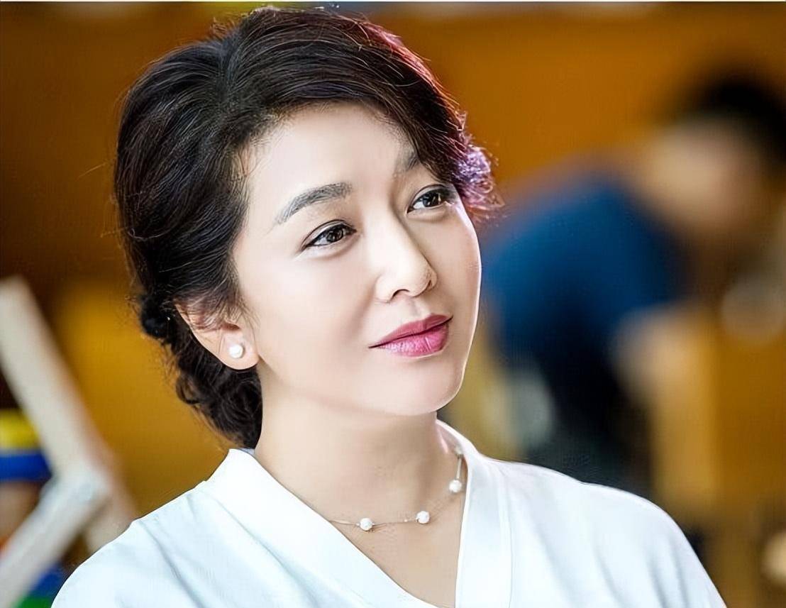 这12位女明星,从来没有过"少女感",天生就扮不了美_蒋雯丽_巩俐