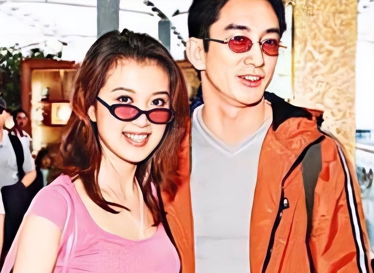 "方唐镜"吴启华:已在内地买房,安心养女,数十段感情成过去式_蓝洁瑛