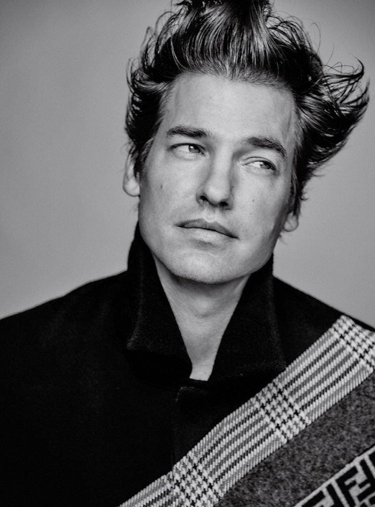 不做豪门做网红:盘点帕丽斯希尔顿的风流史_交往_时间_尼克·卡特