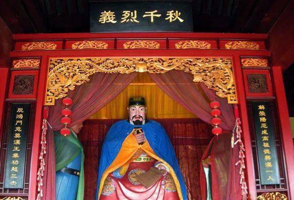 “刘邦”他是刘邦旧将，功劳超过三杰，曾一直被郑州人奉为守护神