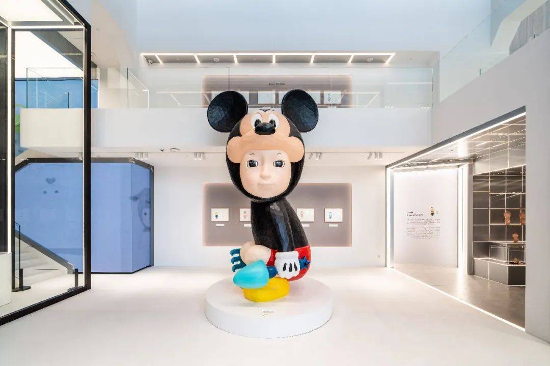 小泉悟最大型个展成功开幕！_Artelli_艺术_澳门