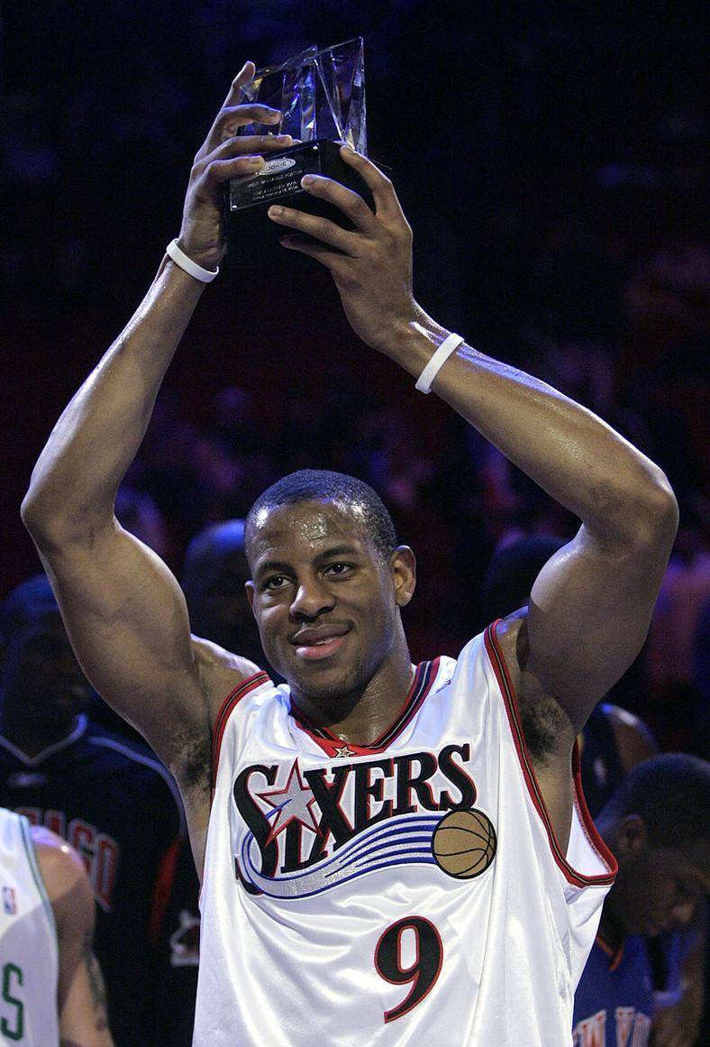 那就要从伊戈达拉76人的生涯说起了