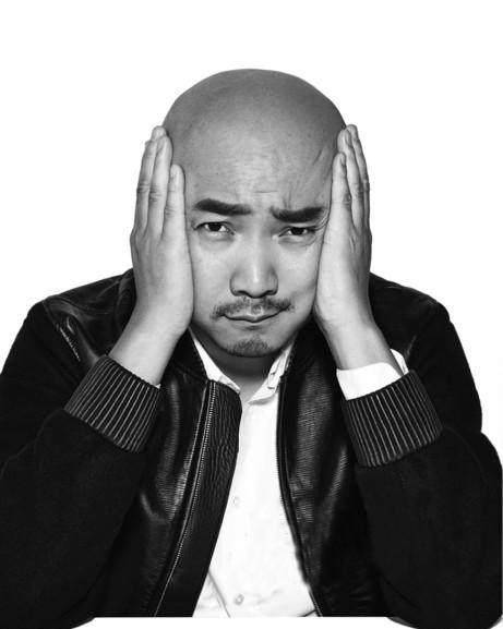 徐峥殴打女记者没道理,但回应很诚恳,狗仔们拿绳命博头条_争执_过程