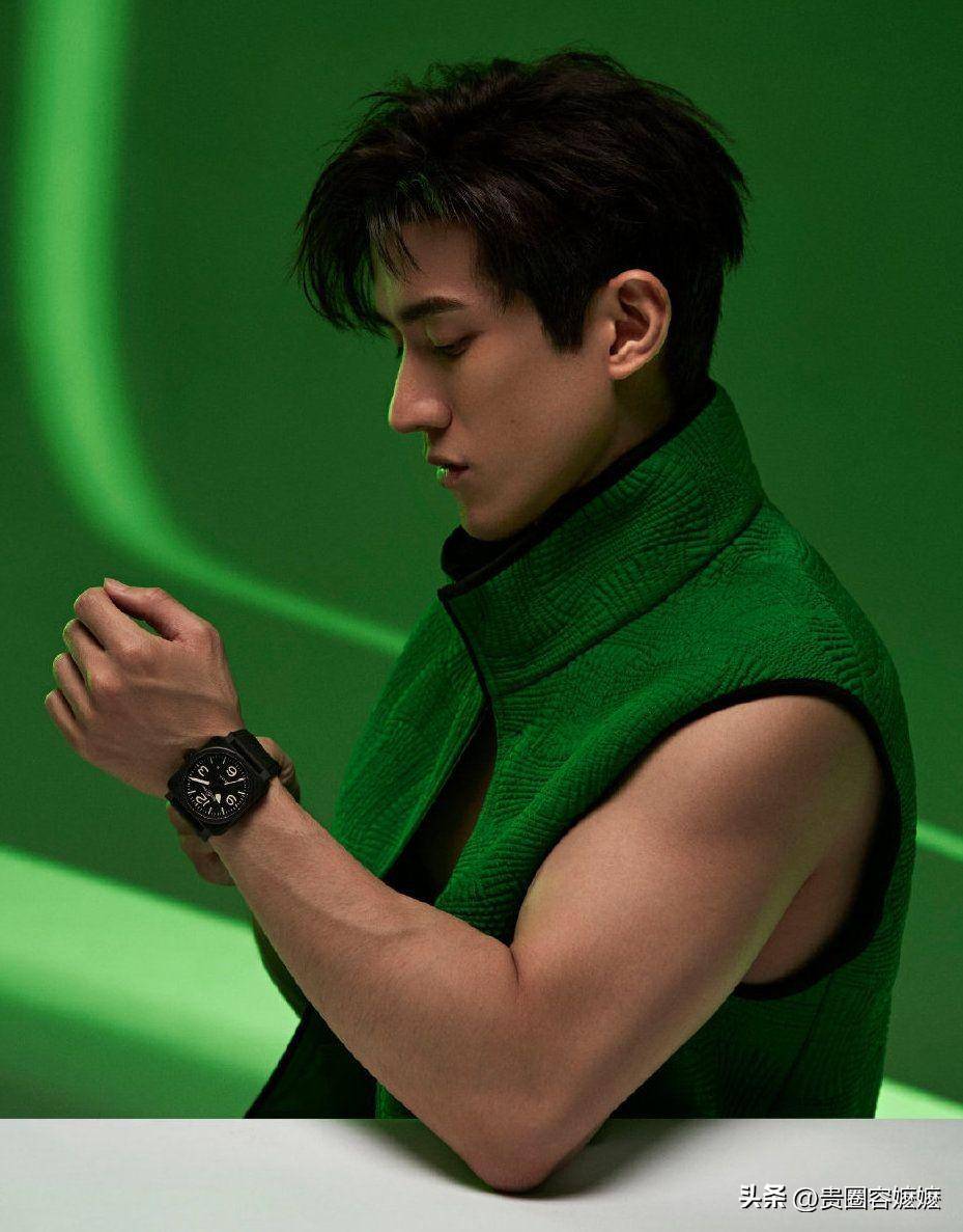 被35岁李治廷帅到了!