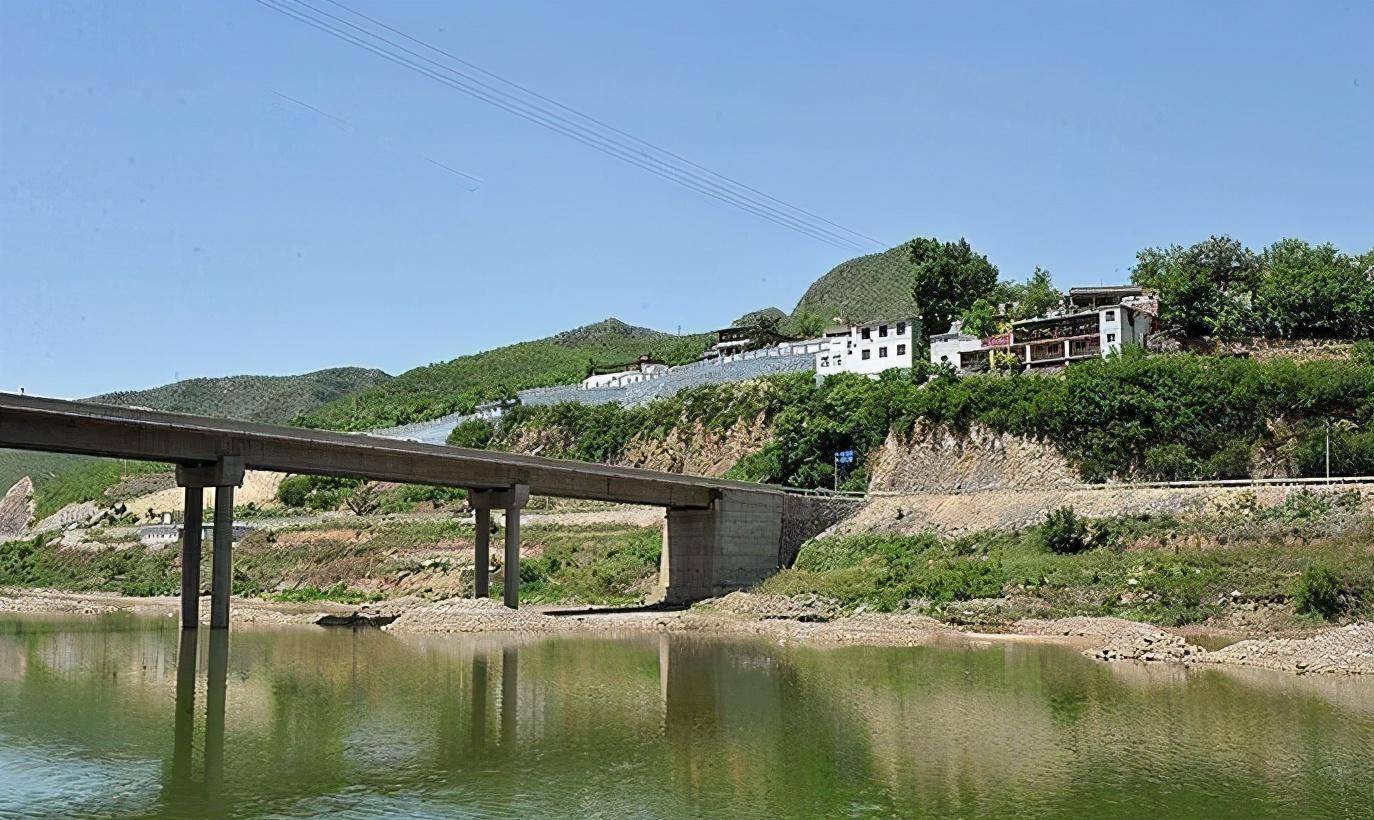 水磨头位于山西东部,晋中市昔阳县下的一个小村庄.