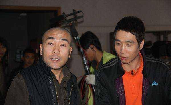 之所以那么受欢迎,就是因为赵本山的原因,其实说到杨议还有韩兆,很多