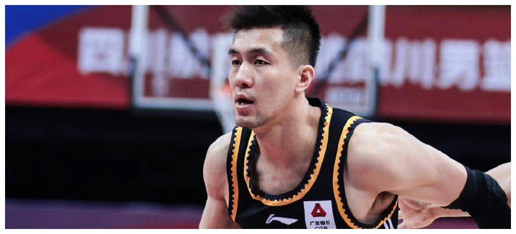 杨健盛赞双核 前央视体育频道主持人,评论员杨健在与杨毅和交流时,不