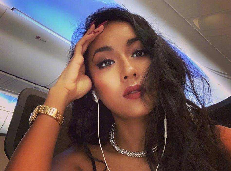 吉克隽逸深夜遇险,告诫女性,张玮称晚上你出门都看不见你_张炜_皮肤