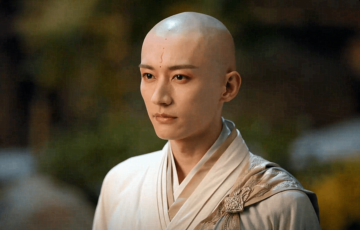 电视剧无疑给演员以及剧组的压力是很大的,故事剧情从前面的几集来看