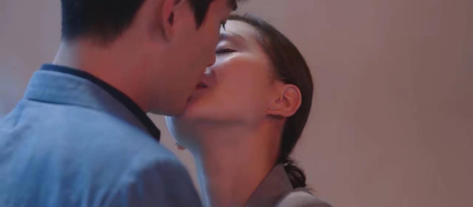刘诗诗朱一龙19秒吻戏曝光!