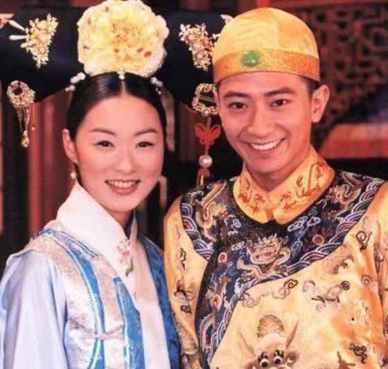 电视剧《怀玉公主,就是因为孙耀威担当男一号,火得一发不可收拾.