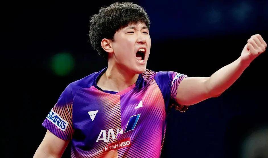 袁励岑的省队教练是辽宁省队教练,李晓霞的老公翟一鸣,非常合适!