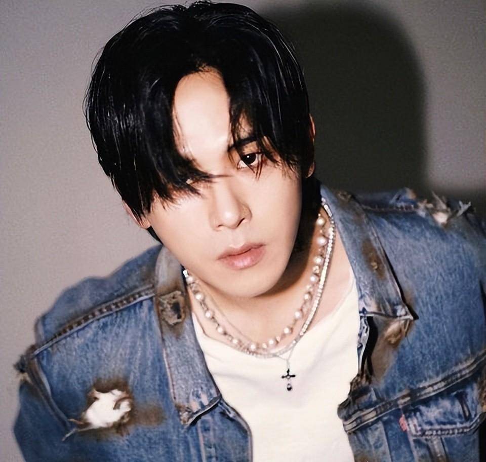 权志龙御用舞者,前男团成员颜值身材逆天_fighter_舞团_舞蹈