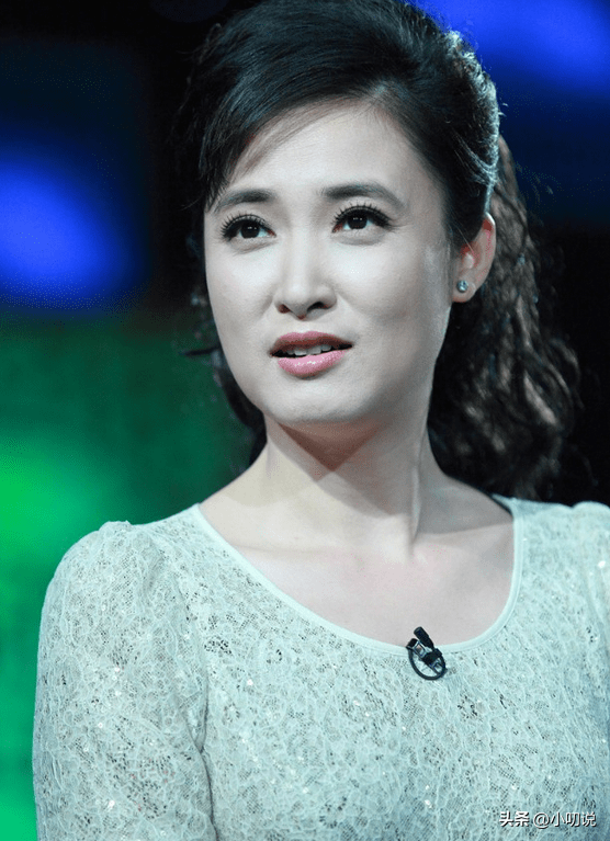 放弃舞蹈梦,意外成就主持事业,《海峡两岸》桑晨的婚姻状况如何_北京