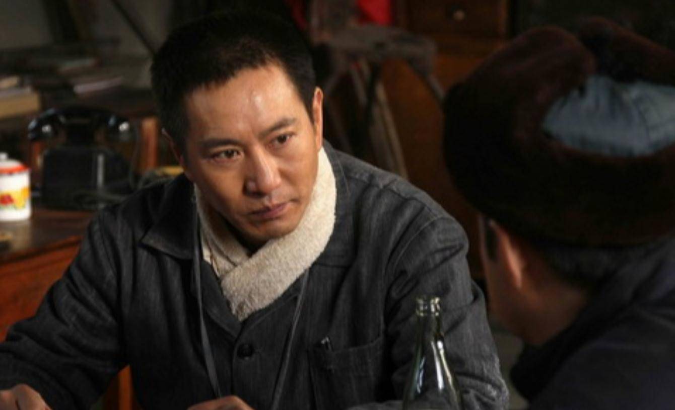 演员姚刚:对婚姻不将就,52岁仍单身,无儿无女成母亲心病_孙楠_父亲