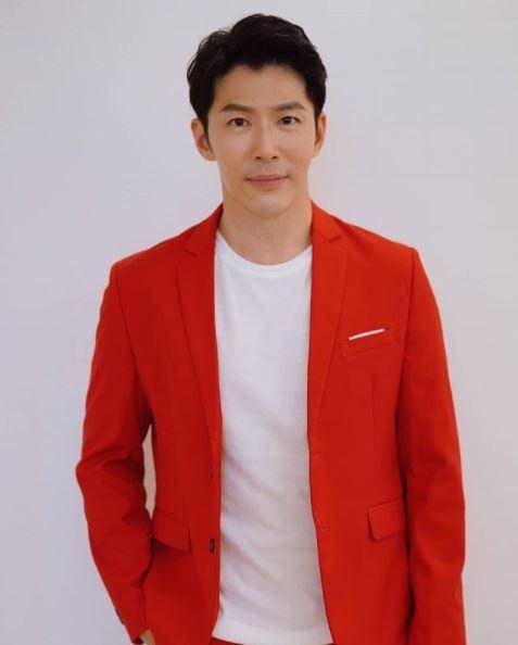 近年则陆续参与《家和万事兴》,《金家好媳妇》,《天之骄女》等多部