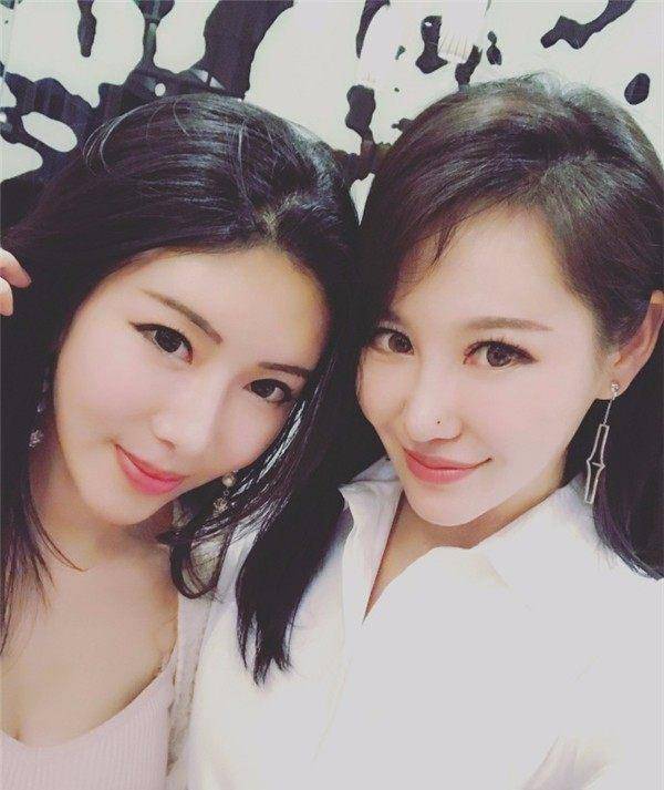 国足王永珀脚受伤,不能为权健出战,陪长腿白富美娇妻逛街_脚趾_机会