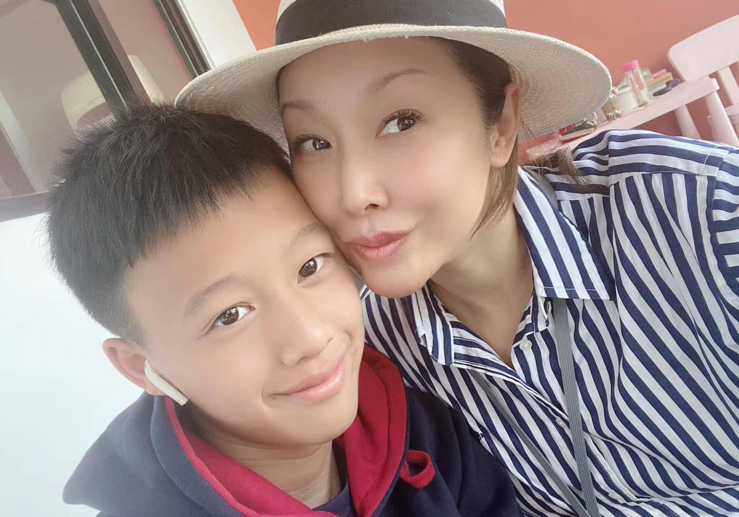 孙悦老公吴飞舟,it大佬娶明星妻子,恩爱多年育有一子_婚姻_朋友_感情