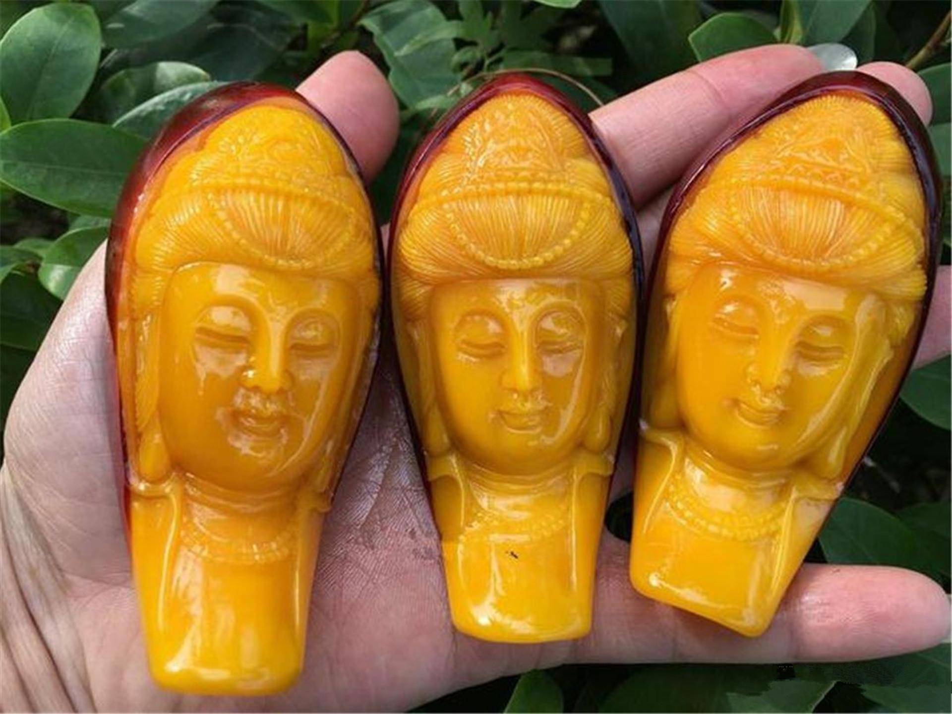 2021年,天津女子因购买"鸟头吊坠"被判10年,网友:判得有点重_张婷婷