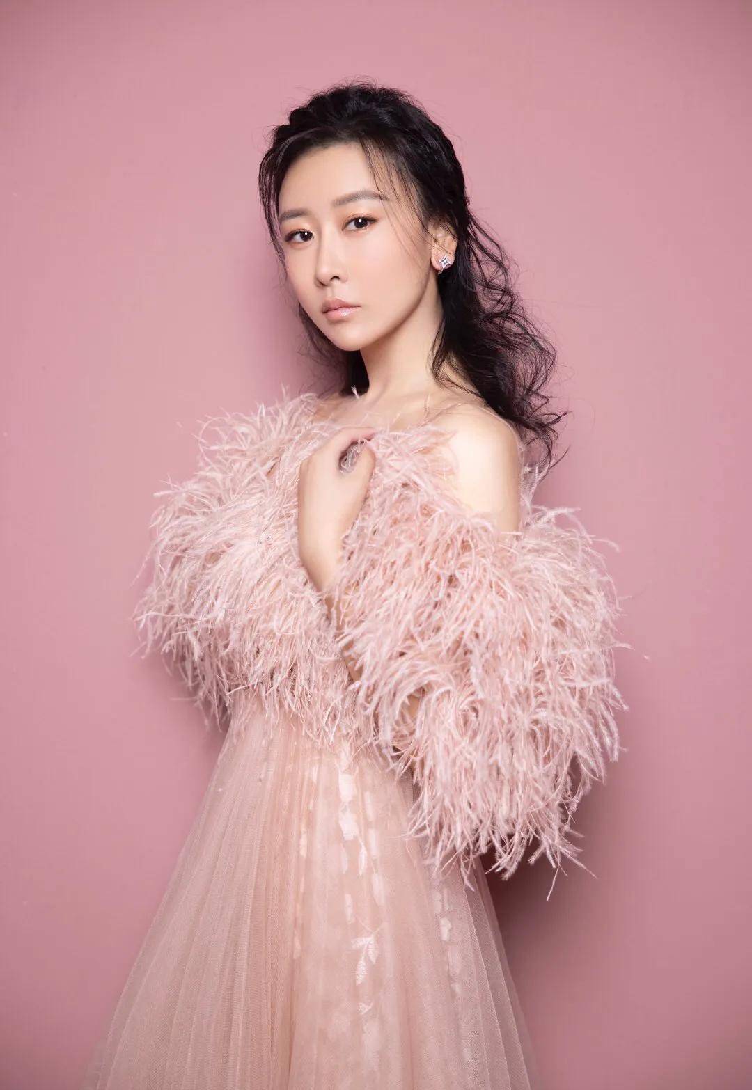 记得12年前《丑女无敌》的"裴娜"毛俊杰吗?