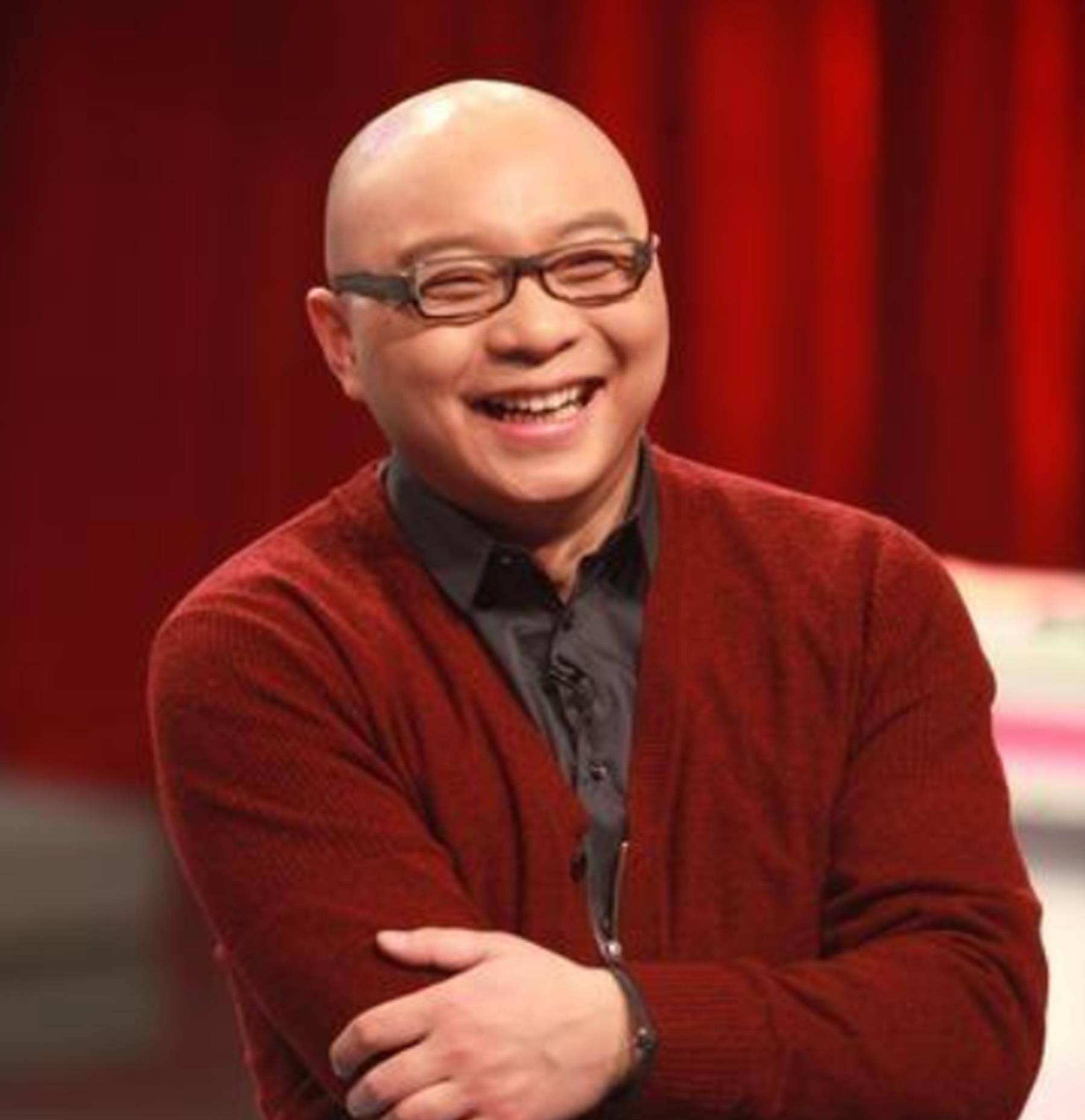 他和妻子放弃电视"铁饭碗",双双辞职后创业,今41岁身价过亿_王凯_工作