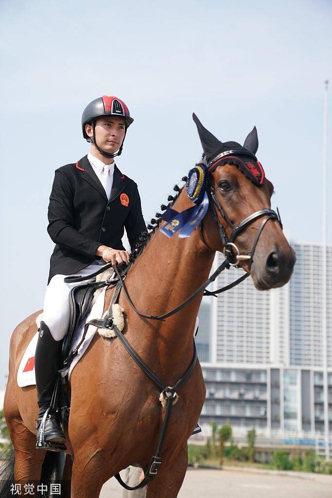 访谈|华天:为中国孩子创造马术文化是我的另一使命_比赛_热内卢_赛事
