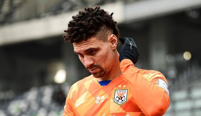 莫伊塞斯或不再与鲁能续约卡尔德克已经被官宣了,没被官宣的阿奇姆彭