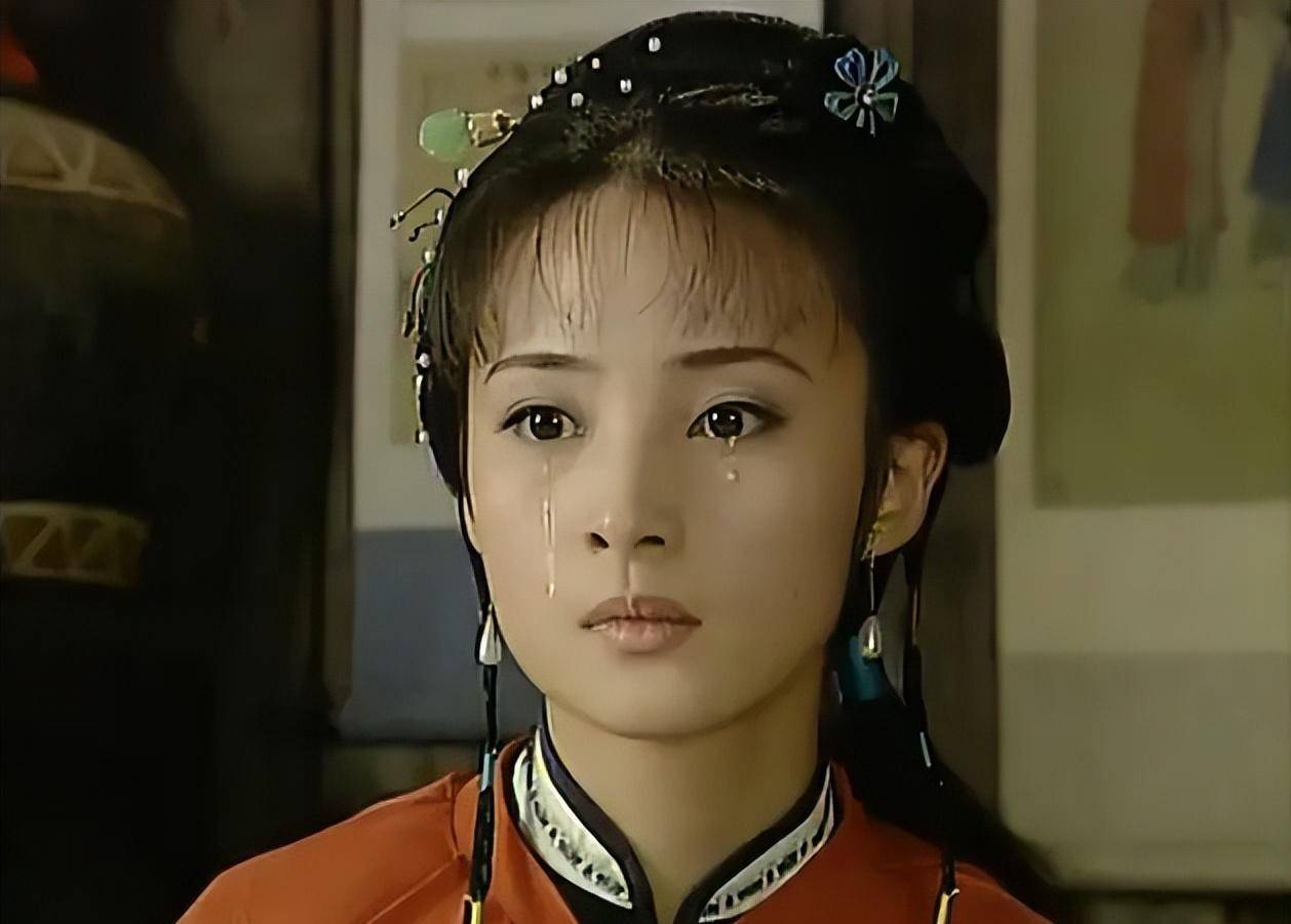 若论"美人落泪"好看首推琼瑶女主,特别是蒋勤勤,哭的我见犹怜,而且让